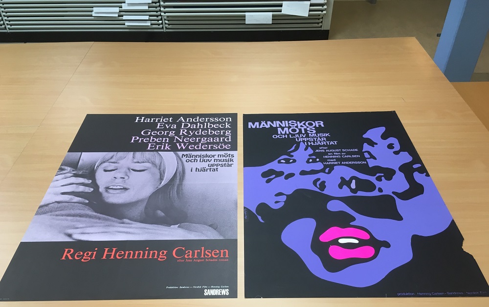 Två affischer för filmen "Människor möts och ljuv musik uppstår i hjärtat", 1967.Foto:KB