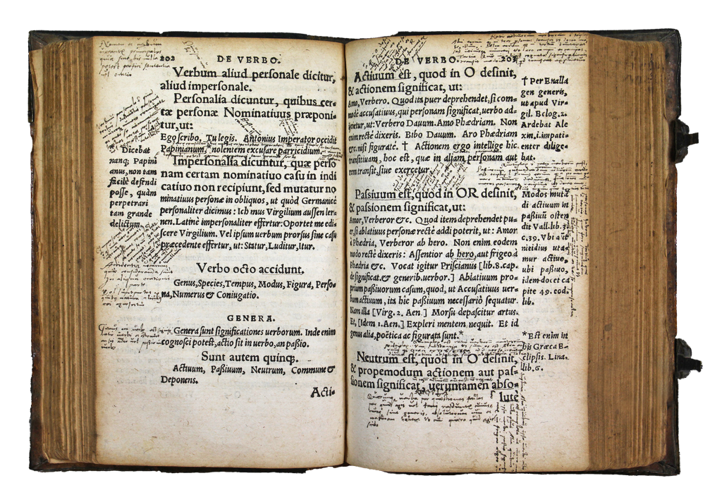 Latinsk grammatik från 1500-talet med anteckningar av forna tiders läsare