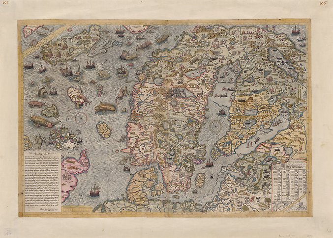Färglagd graverad karta över Norden och Baltikum med sjöodjur och andra fantasifulla figurer.