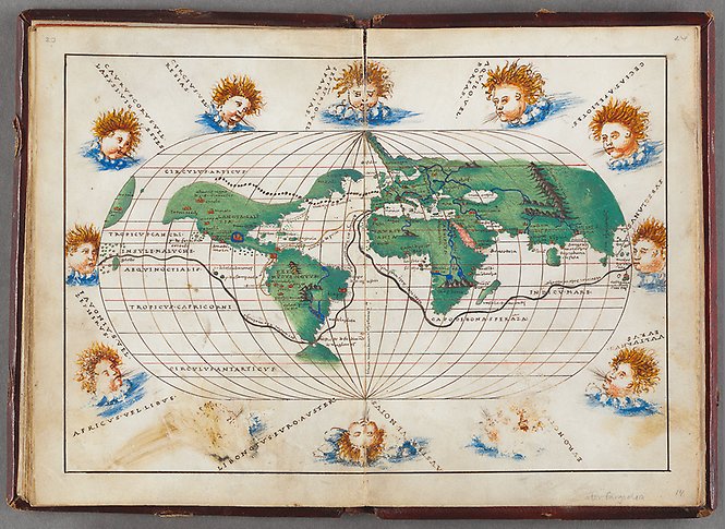Färglagd graverad världskarta med gradnät omgärdad av blåsande figurer med yvigt hår.